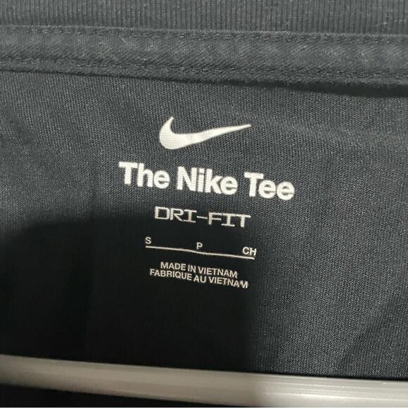 Nike Purdue Black Graphic Men's T-Shirt size small - Picture 2 of 3